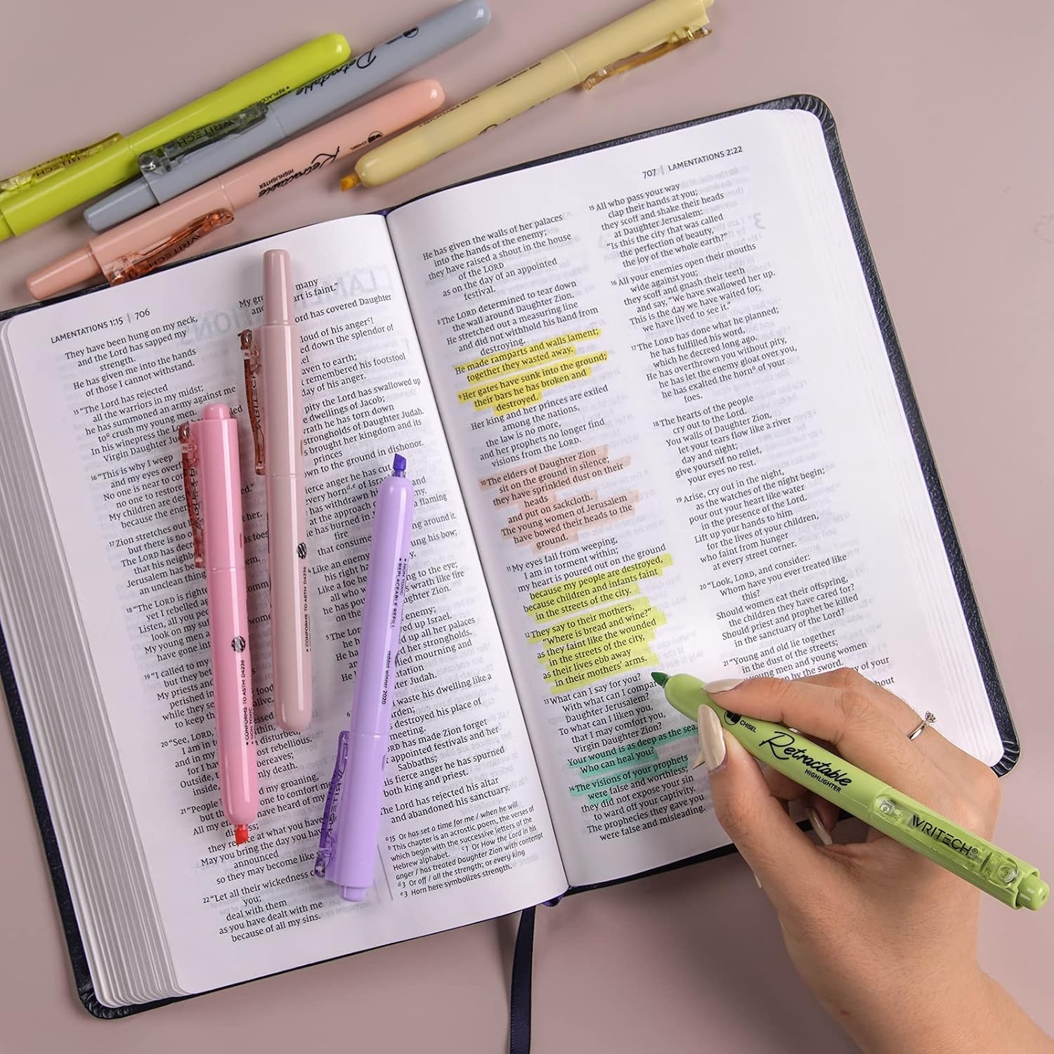 image:imageWRITECH Retractable Bible Highlighters Assorted Pastel Colors No Bleed Aesthetic Marker Pen Chisel Tip 12 PackBible Set